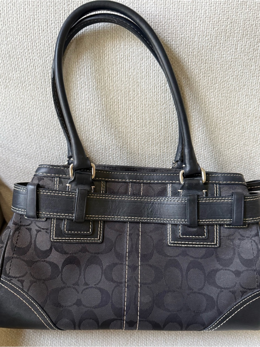 Coach Black Signature Canvas Shoulder Bag with Silver Hardware - Picture 2 of 3